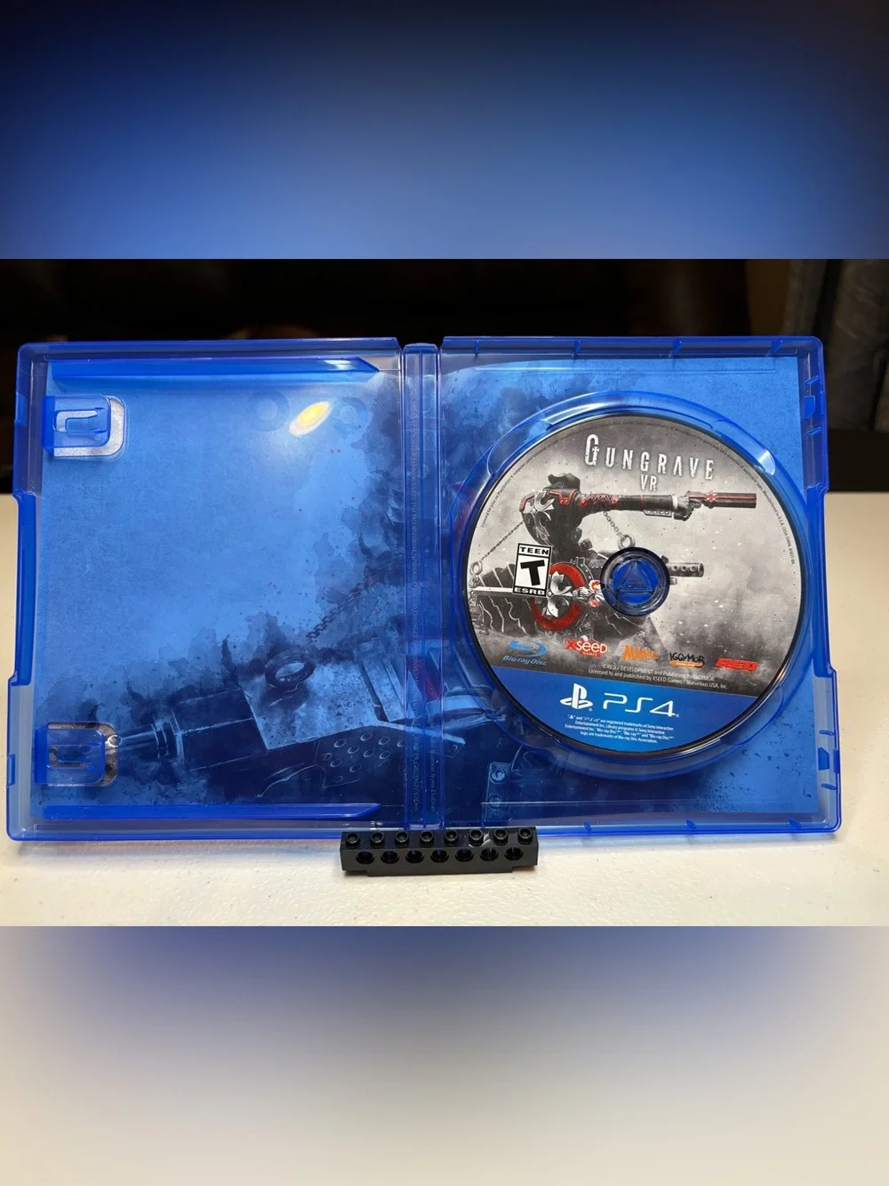 Sony PS4 VR Gaming Bundle - Blood & Truth, Creed, Gungrave, Angry Birds 2